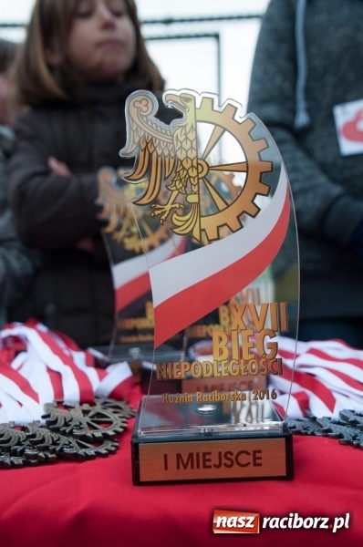 Zdjęcie w galerii na portalu naszraciborz.pl: Komu marsz to za mało... ten biega. 17. Bieg Niepodległości w Kuźni Raciborskiej wiadomości z regionu