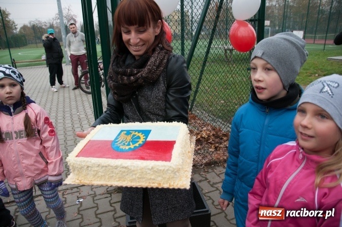 Zdjęcie w galerii na portalu naszraciborz.pl: Komu marsz to za mało... ten biega. 17. Bieg Niepodległości w Kuźni Raciborskiej wiadomości z regionu