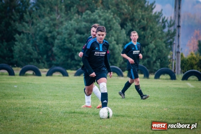 Zdjęcie w galerii na portalu naszraciborz.pl: Poranny spacerek Płomienia z Ocicami. Komplet punktów został w Kobyli wiadomości z regionu