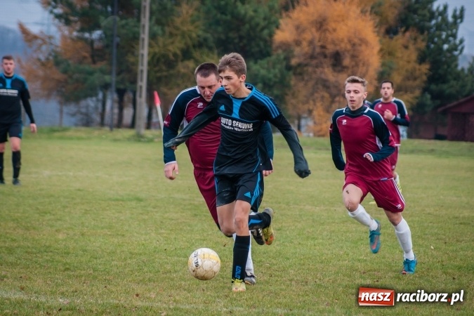 Zdjęcie w galerii na portalu naszraciborz.pl: Poranny spacerek Płomienia z Ocicami. Komplet punktów został w Kobyli wiadomości z regionu