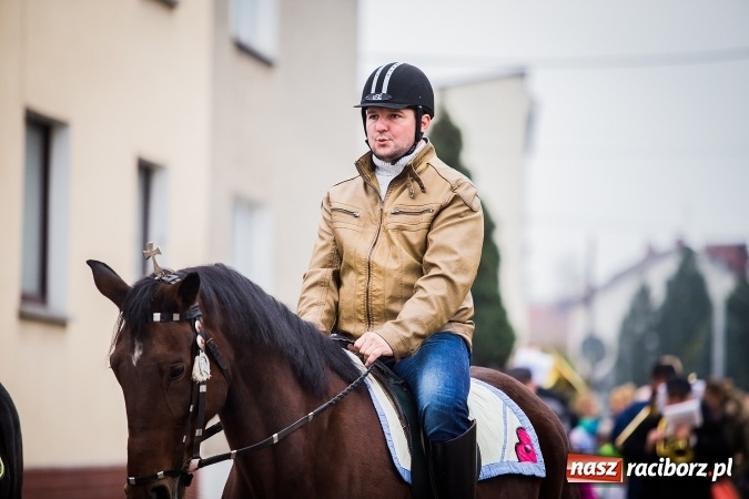 Zdjęcie w galerii na portalu naszraciborz.pl: Rogale i św. Marcin na koniu w Studziennej wiadomości z regionu