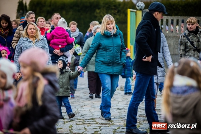 Zdjęcie w galerii na portalu naszraciborz.pl: Rogale i św. Marcin na koniu w Studziennej wiadomości z regionu