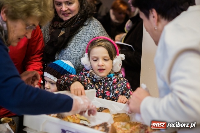 Zdjęcie w galerii na portalu naszraciborz.pl: Rogale i św. Marcin na koniu w Studziennej wiadomości z regionu