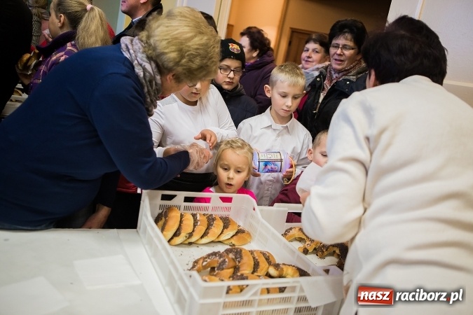Zdjęcie w galerii na portalu naszraciborz.pl: Rogale i św. Marcin na koniu w Studziennej wiadomości z regionu