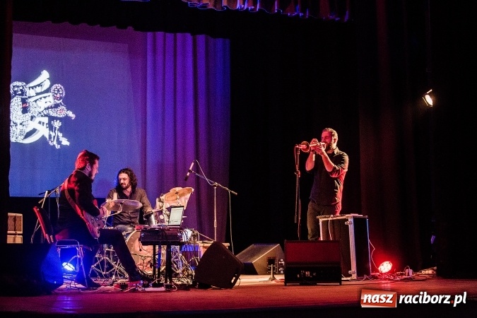 Zdjęcie w galerii na portalu naszraciborz.pl: The Blessed Beat w ramach Festiwalu Palm Jazz Days wiadomości z regionu