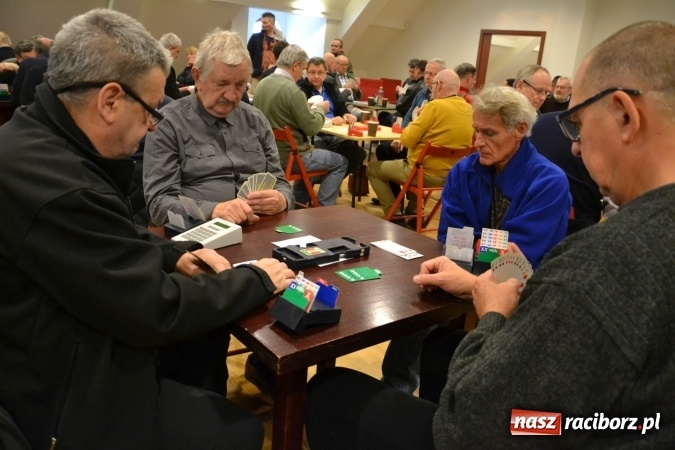 Zdjęcie w galerii na portalu naszraciborz.pl: Turniej Brydża Sportowego Pamięci Emila Olbrota na Zamku Piastowskim za nami  wiadomości z regionu
