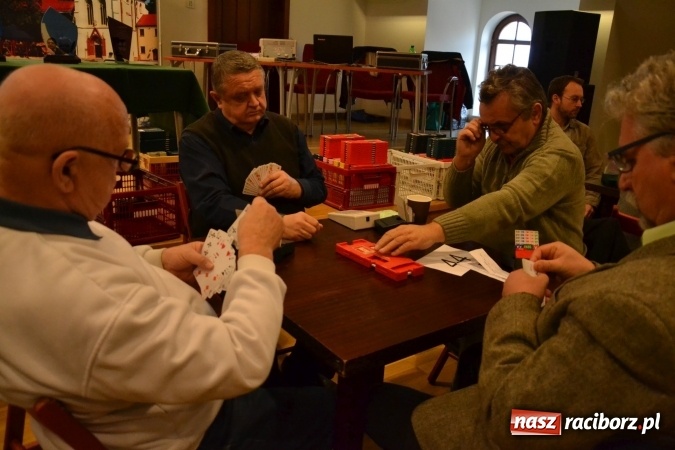 Zdjęcie w galerii na portalu naszraciborz.pl: Turniej Brydża Sportowego Pamięci Emila Olbrota na Zamku Piastowskim za nami  wiadomości z regionu