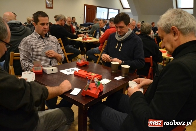 Zdjęcie w galerii na portalu naszraciborz.pl: Turniej Brydża Sportowego Pamięci Emila Olbrota na Zamku Piastowskim za nami  wiadomości z regionu