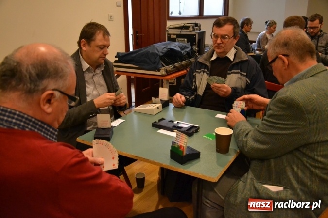 Zdjęcie w galerii na portalu naszraciborz.pl: Turniej Brydża Sportowego Pamięci Emila Olbrota na Zamku Piastowskim za nami  wiadomości z regionu