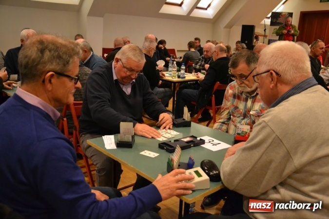 Zdjęcie w galerii na portalu naszraciborz.pl: Turniej Brydża Sportowego Pamięci Emila Olbrota na Zamku Piastowskim za nami  wiadomości z regionu