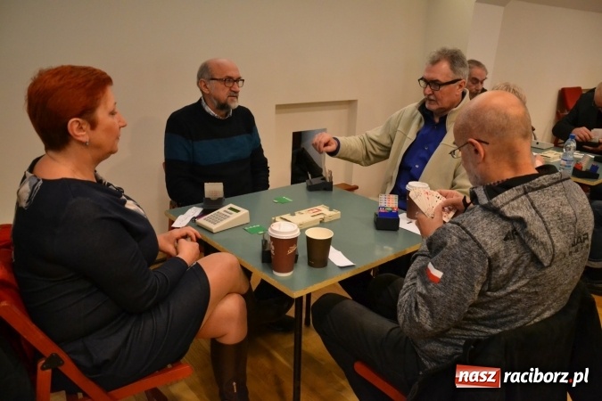 Zdjęcie w galerii na portalu naszraciborz.pl: Turniej Brydża Sportowego Pamięci Emila Olbrota na Zamku Piastowskim za nami  wiadomości z regionu