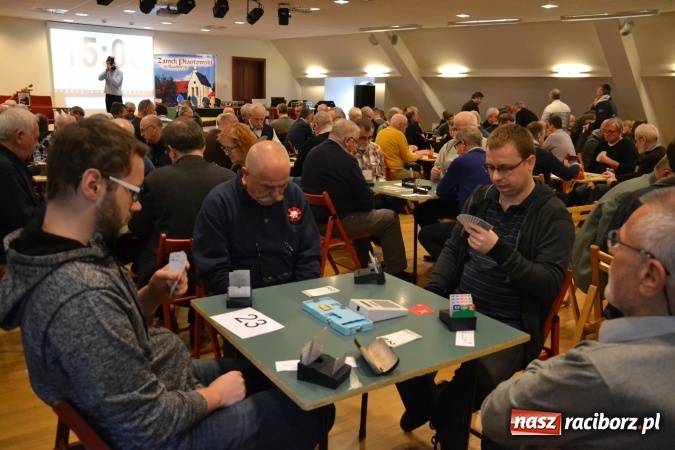 Zdjęcie w galerii na portalu naszraciborz.pl: Turniej Brydża Sportowego Pamięci Emila Olbrota na Zamku Piastowskim za nami  wiadomości z regionu
