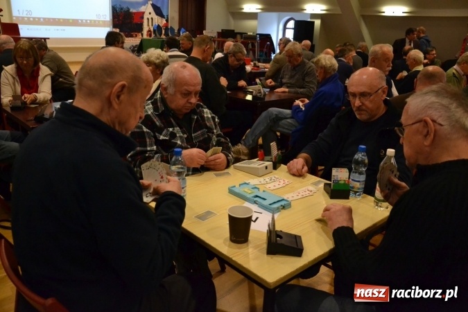 Zdjęcie w galerii na portalu naszraciborz.pl: Turniej Brydża Sportowego Pamięci Emila Olbrota na Zamku Piastowskim za nami  wiadomości z regionu