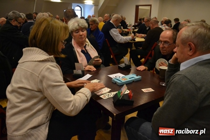 Zdjęcie w galerii na portalu naszraciborz.pl: Turniej Brydża Sportowego Pamięci Emila Olbrota na Zamku Piastowskim za nami  wiadomości z regionu