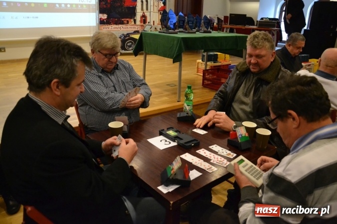 Zdjęcie w galerii na portalu naszraciborz.pl: Turniej Brydża Sportowego Pamięci Emila Olbrota na Zamku Piastowskim za nami  wiadomości z regionu