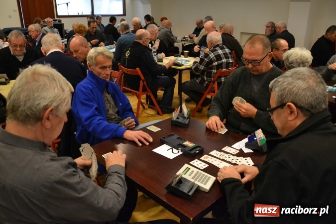 Zdjęcie w galerii na portalu naszraciborz.pl: Turniej Brydża Sportowego Pamięci Emila Olbrota na Zamku Piastowskim za nami  wiadomości z regionu