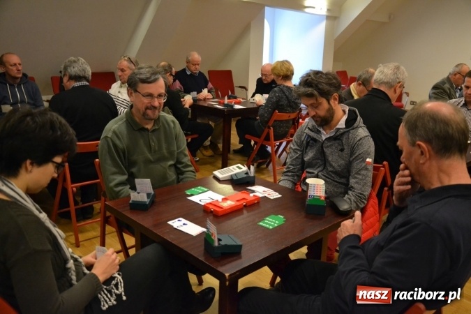 Zdjęcie w galerii na portalu naszraciborz.pl: Turniej Brydża Sportowego Pamięci Emila Olbrota na Zamku Piastowskim za nami  wiadomości z regionu