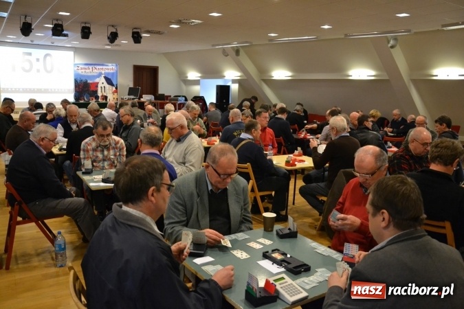 Zdjęcie w galerii na portalu naszraciborz.pl: Turniej Brydża Sportowego Pamięci Emila Olbrota na Zamku Piastowskim za nami  wiadomości z regionu