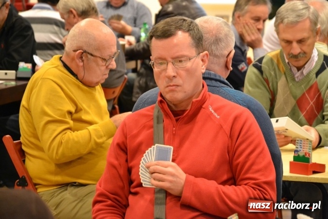 Zdjęcie w galerii na portalu naszraciborz.pl: Turniej Brydża Sportowego Pamięci Emila Olbrota na Zamku Piastowskim za nami  wiadomości z regionu