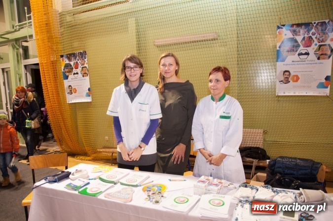 Zdjęcie w galerii na portalu naszraciborz.pl: Msza, kolorowy korowód i rodzinny festyn - huczne obchody św. Marcina w Kuźni Raciborskiej wiadomości z regionu