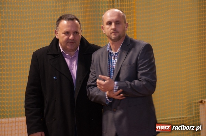 Zdjęcie w galerii na portalu naszraciborz.pl: Msza, kolorowy korowód i rodzinny festyn - huczne obchody św. Marcina w Kuźni Raciborskiej wiadomości z regionu