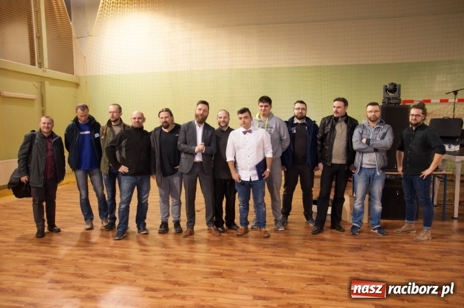 Zdjęcie w galerii na portalu naszraciborz.pl: Msza, kolorowy korowód i rodzinny festyn - huczne obchody św. Marcina w Kuźni Raciborskiej wiadomości z regionu