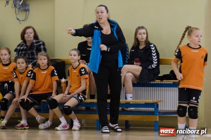 Zdjęcie w galerii na portalu naszraciborz.pl: 4. Turniej Piłki Ręcznej Dziewcząt Młodszych w Pietrowicach Wielkich wiadomości z regionu