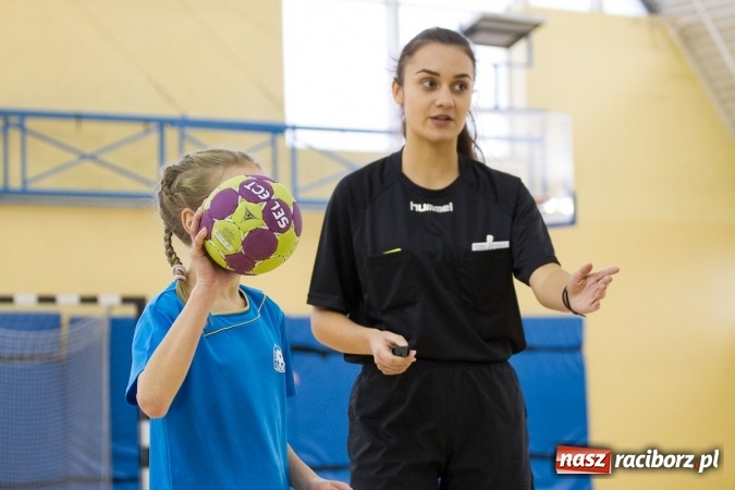 Zdjęcie w galerii na portalu naszraciborz.pl: 4. Turniej Piłki Ręcznej Dziewcząt Młodszych w Pietrowicach Wielkich wiadomości z regionu