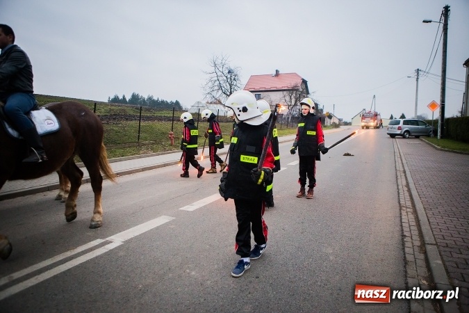 Zdjęcie w galerii na portalu naszraciborz.pl: Św. Marcin zawitał do Krzanowic wiadomości z regionu