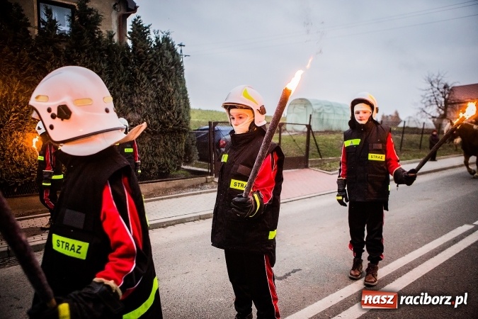 Zdjęcie w galerii na portalu naszraciborz.pl: Św. Marcin zawitał do Krzanowic wiadomości z regionu
