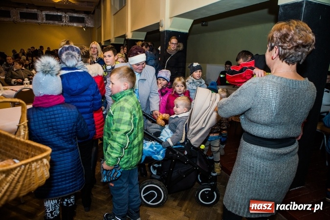 Zdjęcie w galerii na portalu naszraciborz.pl: Św. Marcin zawitał do Krzanowic wiadomości z regionu