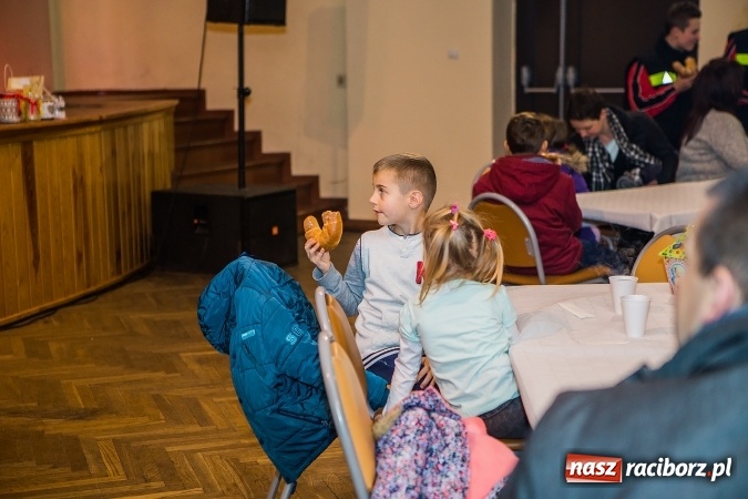 Zdjęcie w galerii na portalu naszraciborz.pl: Św. Marcin zawitał do Krzanowic wiadomości z regionu