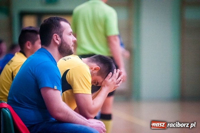 Zdjęcie w galerii na portalu naszraciborz.pl: Niedziela z HLPN. Emocji na parkiecie nie brakowało wiadomości z regionu