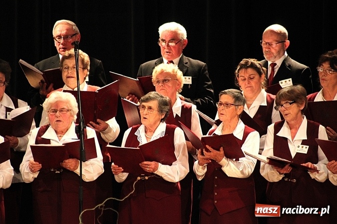 Zdjęcie w galerii na portalu naszraciborz.pl: Niedziela przy dźwiękach pieśni ch&oacute;ralnych do sł&oacute;w Josepha von Eichendorffa w Raciborskim Centrum Kultury wiadomości z regionu