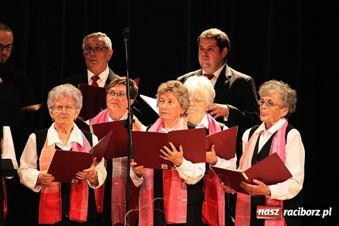 Zdjęcie w galerii na portalu naszraciborz.pl: Niedziela przy dźwiękach pieśni ch&oacute;ralnych do sł&oacute;w Josepha von Eichendorffa w Raciborskim Centrum Kultury wiadomości z regionu