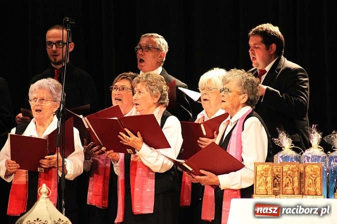 Zdjęcie w galerii na portalu naszraciborz.pl: Niedziela przy dźwiękach pieśni ch&oacute;ralnych do sł&oacute;w Josepha von Eichendorffa w Raciborskim Centrum Kultury wiadomości z regionu