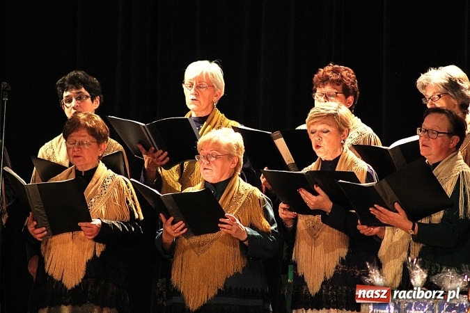 Zdjęcie w galerii na portalu naszraciborz.pl: Niedziela przy dźwiękach pieśni ch&oacute;ralnych do sł&oacute;w Josepha von Eichendorffa w Raciborskim Centrum Kultury wiadomości z regionu