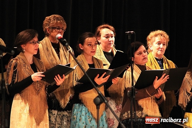 Zdjęcie w galerii na portalu naszraciborz.pl: Niedziela przy dźwiękach pieśni ch&oacute;ralnych do sł&oacute;w Josepha von Eichendorffa w Raciborskim Centrum Kultury wiadomości z regionu