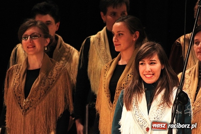 Zdjęcie w galerii na portalu naszraciborz.pl: Niedziela przy dźwiękach pieśni ch&oacute;ralnych do sł&oacute;w Josepha von Eichendorffa w Raciborskim Centrum Kultury wiadomości z regionu