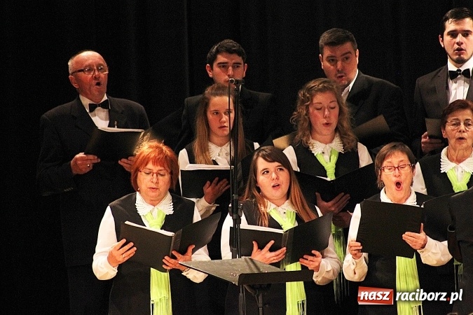 Zdjęcie w galerii na portalu naszraciborz.pl: Niedziela przy dźwiękach pieśni ch&oacute;ralnych do sł&oacute;w Josepha von Eichendorffa w Raciborskim Centrum Kultury wiadomości z regionu