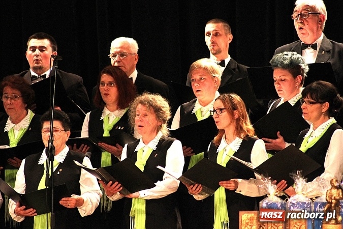 Zdjęcie w galerii na portalu naszraciborz.pl: Niedziela przy dźwiękach pieśni ch&oacute;ralnych do sł&oacute;w Josepha von Eichendorffa w Raciborskim Centrum Kultury wiadomości z regionu