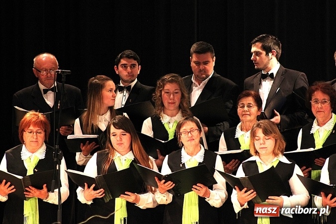 Zdjęcie w galerii na portalu naszraciborz.pl: Niedziela przy dźwiękach pieśni ch&oacute;ralnych do sł&oacute;w Josepha von Eichendorffa w Raciborskim Centrum Kultury wiadomości z regionu