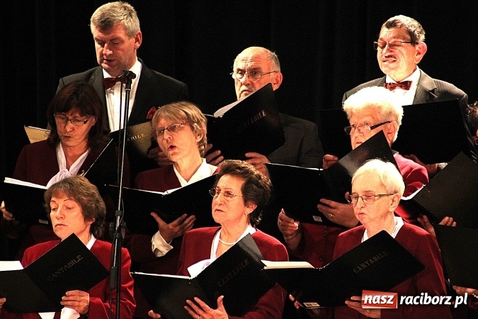 Zdjęcie w galerii na portalu naszraciborz.pl: Niedziela przy dźwiękach pieśni ch&oacute;ralnych do sł&oacute;w Josepha von Eichendorffa w Raciborskim Centrum Kultury wiadomości z regionu