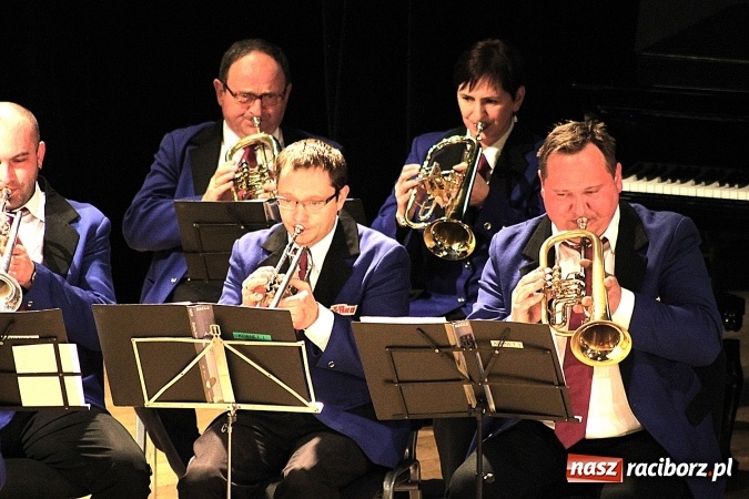 Zdjęcie w galerii na portalu naszraciborz.pl: Niedziela przy dźwiękach pieśni ch&oacute;ralnych do sł&oacute;w Josepha von Eichendorffa w Raciborskim Centrum Kultury wiadomości z regionu