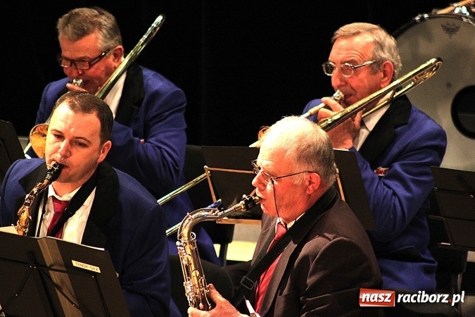 Zdjęcie w galerii na portalu naszraciborz.pl: Niedziela przy dźwiękach pieśni ch&oacute;ralnych do sł&oacute;w Josepha von Eichendorffa w Raciborskim Centrum Kultury wiadomości z regionu