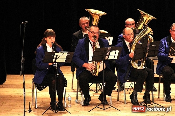 Zdjęcie w galerii na portalu naszraciborz.pl: Niedziela przy dźwiękach pieśni ch&oacute;ralnych do sł&oacute;w Josepha von Eichendorffa w Raciborskim Centrum Kultury wiadomości z regionu