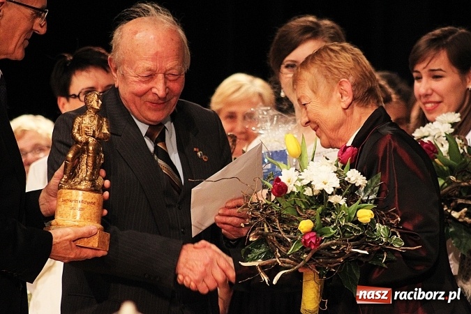 Zdjęcie w galerii na portalu naszraciborz.pl: Niedziela przy dźwiękach pieśni ch&oacute;ralnych do sł&oacute;w Josepha von Eichendorffa w Raciborskim Centrum Kultury wiadomości z regionu