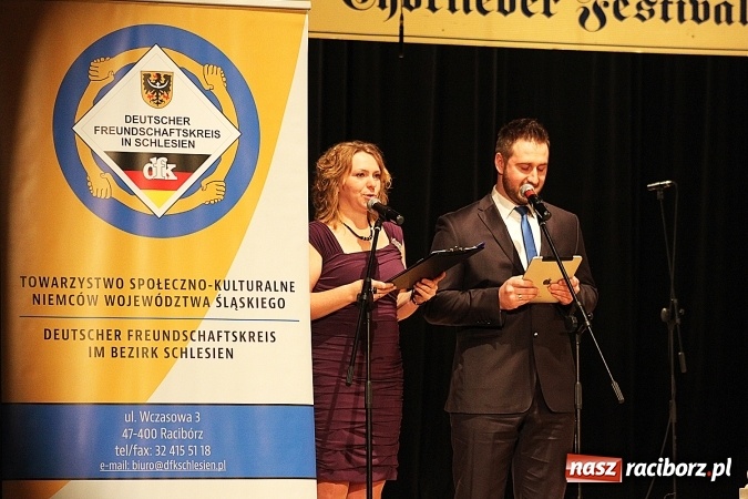 Zdjęcie w galerii na portalu naszraciborz.pl: Niedziela przy dźwiękach pieśni ch&oacute;ralnych do sł&oacute;w Josepha von Eichendorffa w Raciborskim Centrum Kultury wiadomości z regionu