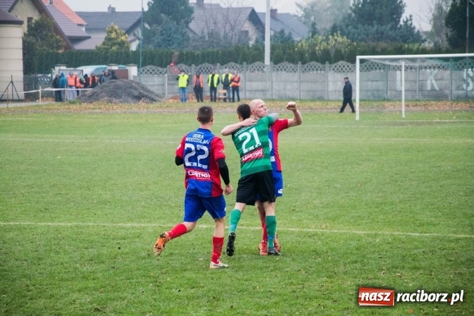 Zdjęcie w galerii na portalu naszraciborz.pl: APN Odra Wodzisław przerwała dobrą serię Tworkowa wiadomości z regionu