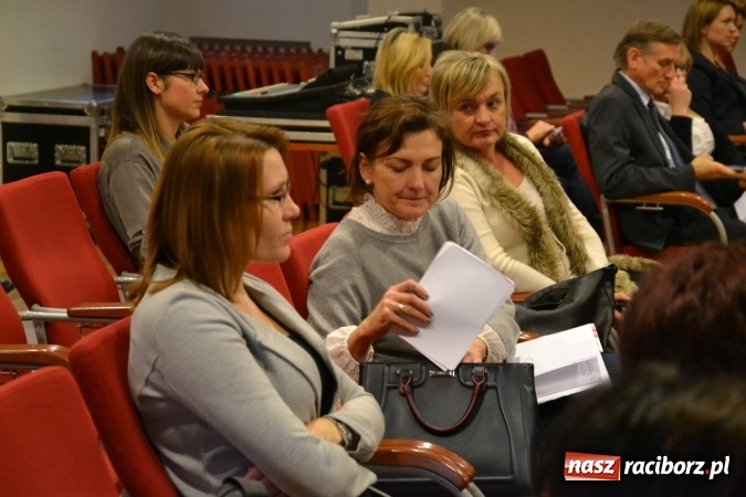 Zdjęcie w galerii na portalu naszraciborz.pl: Światowy Tydzień Przedsiębiorczości ruszył na Zamku Piastowskim  wiadomości z regionu